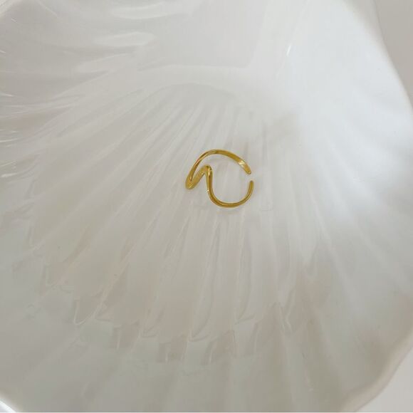 18k gold plated stainless steel minimalist cuff ring - Picture 10 of 10